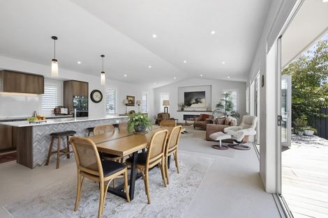 Photo of property in 62 Pendarves Street, New Plymouth, 4310