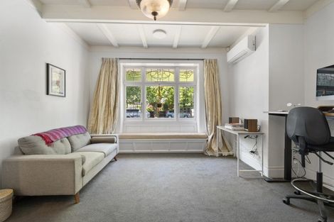 Photo of property in 27 Stanley Avenue, Palmerston North, 4414