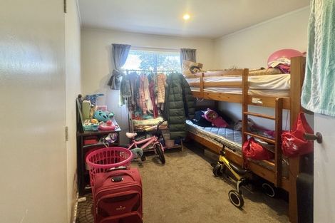 Photo of property in 1/7 Maplesden Drive, Clendon Park, Auckland, 2103