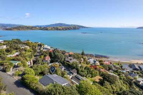 Photo of property in 5 Roys Road, Plimmerton, Porirua, 5026
