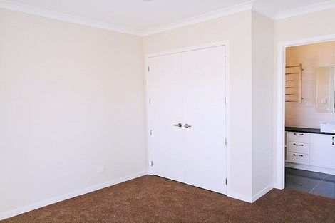 Photo of property in 12b Riverina Avenue, Pakuranga, Auckland, 2010