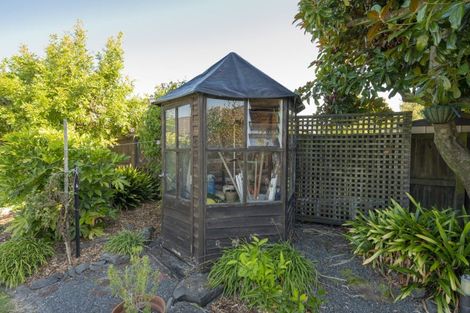 Photo of property in 23 Inverness Drive, Pyes Pa, Tauranga, 3112