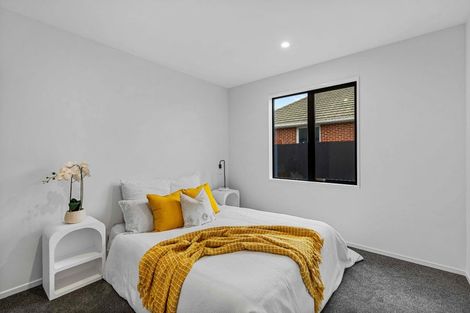 Photo of property in 10a Farquhars Road, Redwood, Christchurch, 8051