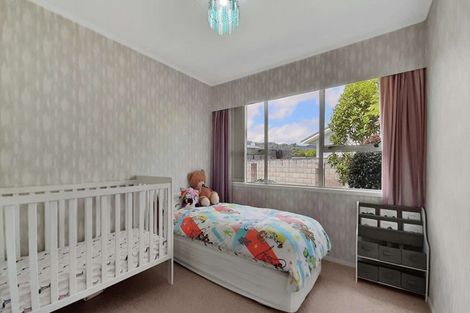 Photo of property in 27 Browning Crescent, Owhata, Rotorua, 3010