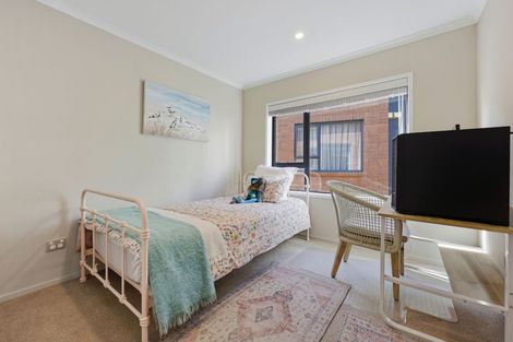 Photo of property in 180 Hobsonville Point Road, Hobsonville, Auckland, 0616