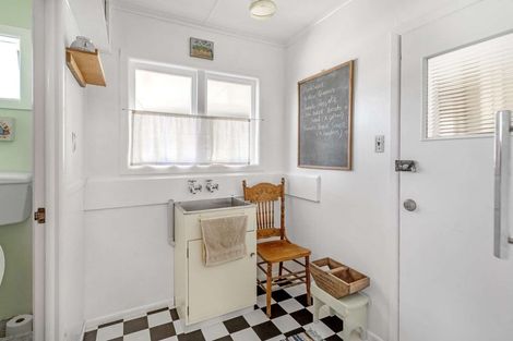 Photo of property in 45 Victoria Avenue, Waiuku, 2123