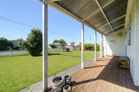 Photo of property in 20 Ross Street, Marton, 4710