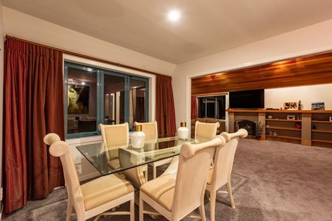 Photo of property in 17a Simla Crescent, Khandallah, Wellington, 6035