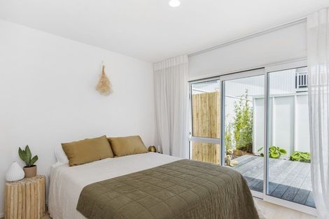 Photo of property in 86a Oceanview Road, Mount Maunganui, 3116