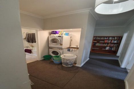 Photo of property in 12 Lytton Street, Wadestown, Wellington, 6012