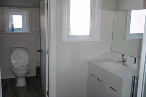 Photo of property in 28 Otara Street, Ilam, Christchurch, 8053