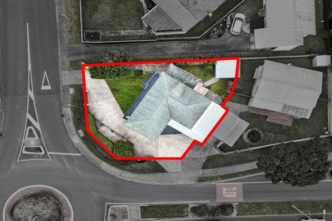 Photo of property in 250 Centreway Road, Orewa, 0931