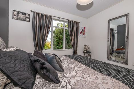 Photo of property in 22 Queen Street, Westport, 7825