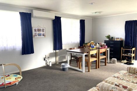 Photo of property in 5b Reese Jones Grove, Maungaraki, Lower Hutt, 5010