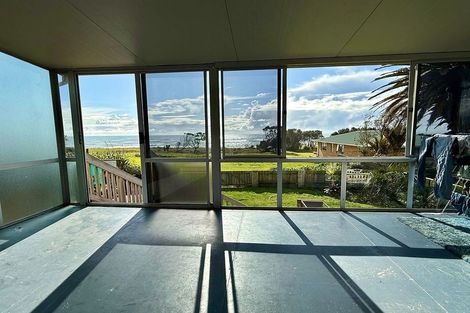 Photo of property in 44 Hume Street, Waitara, 4320