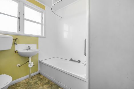 Photo of property in 244 Pine Hill Road, Dalmore, Dunedin, 9010