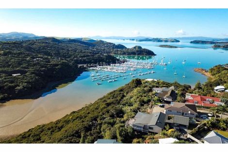 Photo of property in 45 Doves Bay Road, Kerikeri, 0294