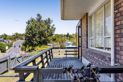 Photo of property in 46 Cumberland Street, Merrilands, New Plymouth, 4312