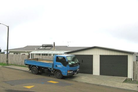 Photo of property in 8a Glenwood Grove, Woodridge, Wellington, 6037