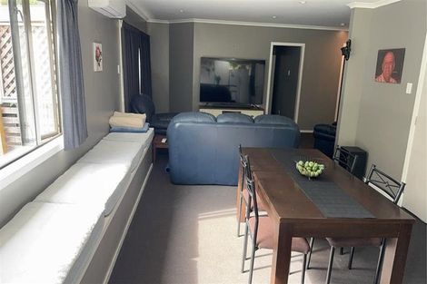 Photo of property in 11 Burke Street, Hospital Hill, Napier, 4110