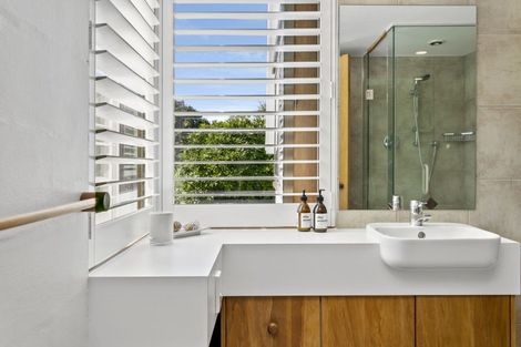 Photo of property in 67 Shepherd Road, Waipahihi, Taupo, 3330