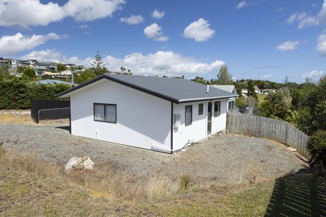 Photo of property in 41 Paradise Road, Coopers Beach, 0420