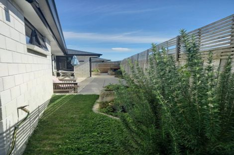 Photo of property in 11 Westhill Lane, Papamoa Beach, Papamoa, 3118