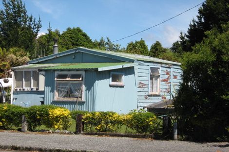 Photo of property in 46 Orowaiti Road, Westport, 7825