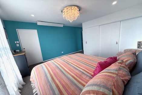 Photo of property in 2 Nga Tutu Place, Belmont, Auckland, 0622