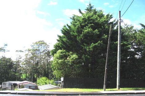 Photo of property in 46 Sunnyside Road, Sunnyvale, Auckland, 0612