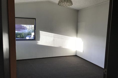 Photo of property in 1/168 Kings Crescent, Hutt Central, Lower Hutt, 5010