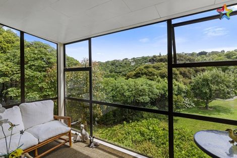Photo of property in 89 Normandale Road, Normandale, Lower Hutt, 5010