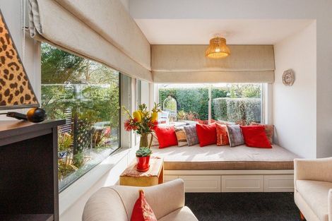 Photo of property in 42 Stewart Crescent, Hokowhitu, Palmerston North, 4410