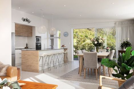 Photo of property in 86 Whakaturou Crescent, Pyes Pa, Tauranga, 3112