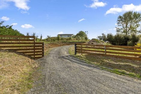 Photo of property in 24 Wrights Road, Raglan, 3295