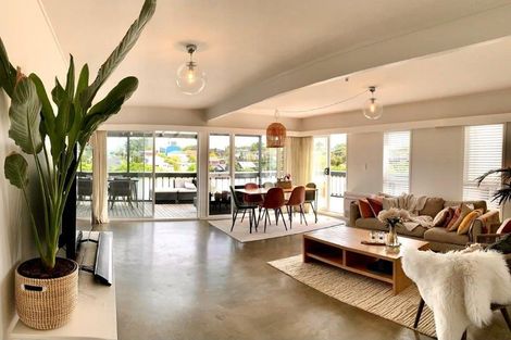 Photo of property in 1/23 Hart Road, Hauraki, Auckland, 0622