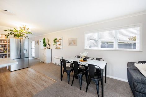 Photo of property in 6 Stafford Place, Awapuni, Palmerston North, 4412