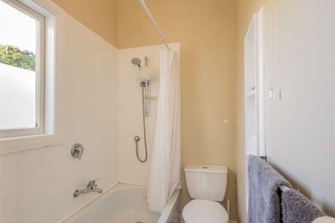 Photo of property in 34 Kirk Street, Otaki, 5512