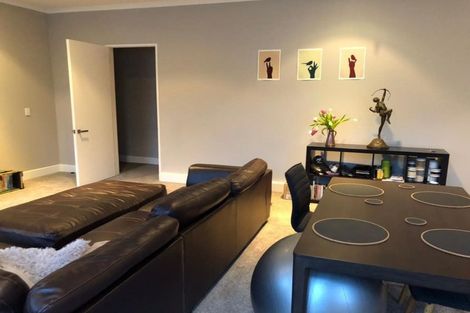 Photo of property in Augusta Apartments, 30/254 Willis Street, Te Aro, Wellington, 6011