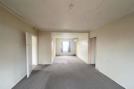 Photo of property in 102 Barbour Street, Waltham, Christchurch, 8011
