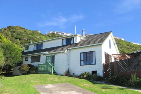 Photo of property in 27 Nalanda Crescent, Broadmeadows, Wellington, 6035