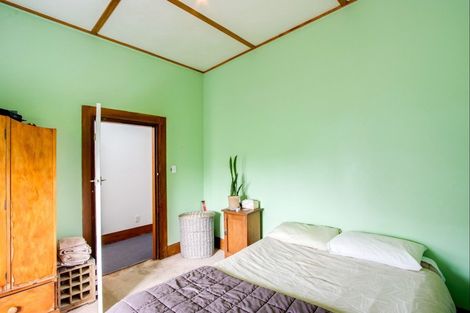 Photo of property in 105 Wellesley Road, Napier South, Napier, 4110