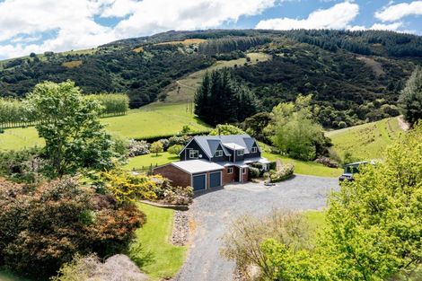 Photo of property in 292 Waipori Falls Road, Berwick, Outram, 9073