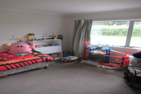 Photo of property in 136 Fairview Drive, Birchville, Upper Hutt, 5372