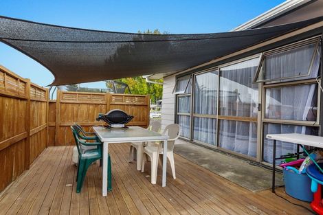 Photo of property in 15 Matipo Place, Edgecumbe, 3120