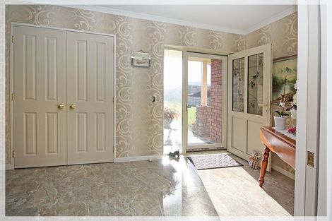 Photo of property in 8 Teppett Place, Foxton Beach, Foxton, 4815