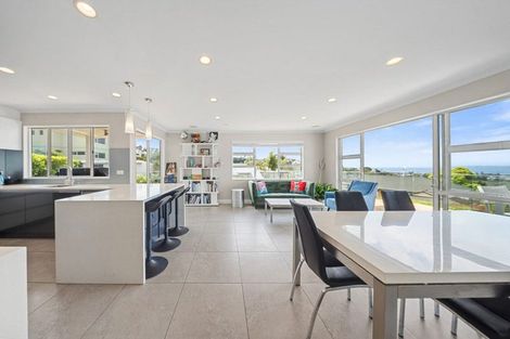 Photo of property in 56 Waldorf Crescent, Orewa, 0931