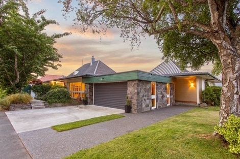 Photo of property in 28 Rutherglen Avenue, Ilam, Christchurch, 8041