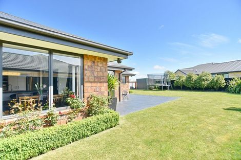 Photo of property in 64 Acacia Avenue, Rangiora, 7400