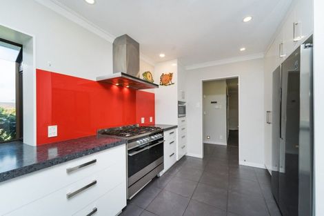 Photo of property in 108 John F Kennedy Drive, Milson, Palmerston North, 4414